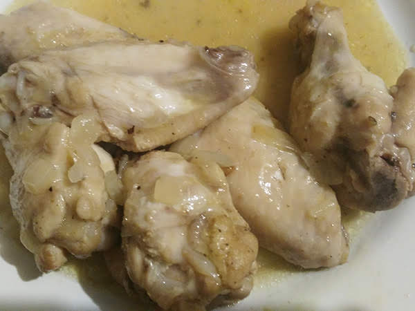 Photo réelle de la recette Ailes de poulet au vin blanc